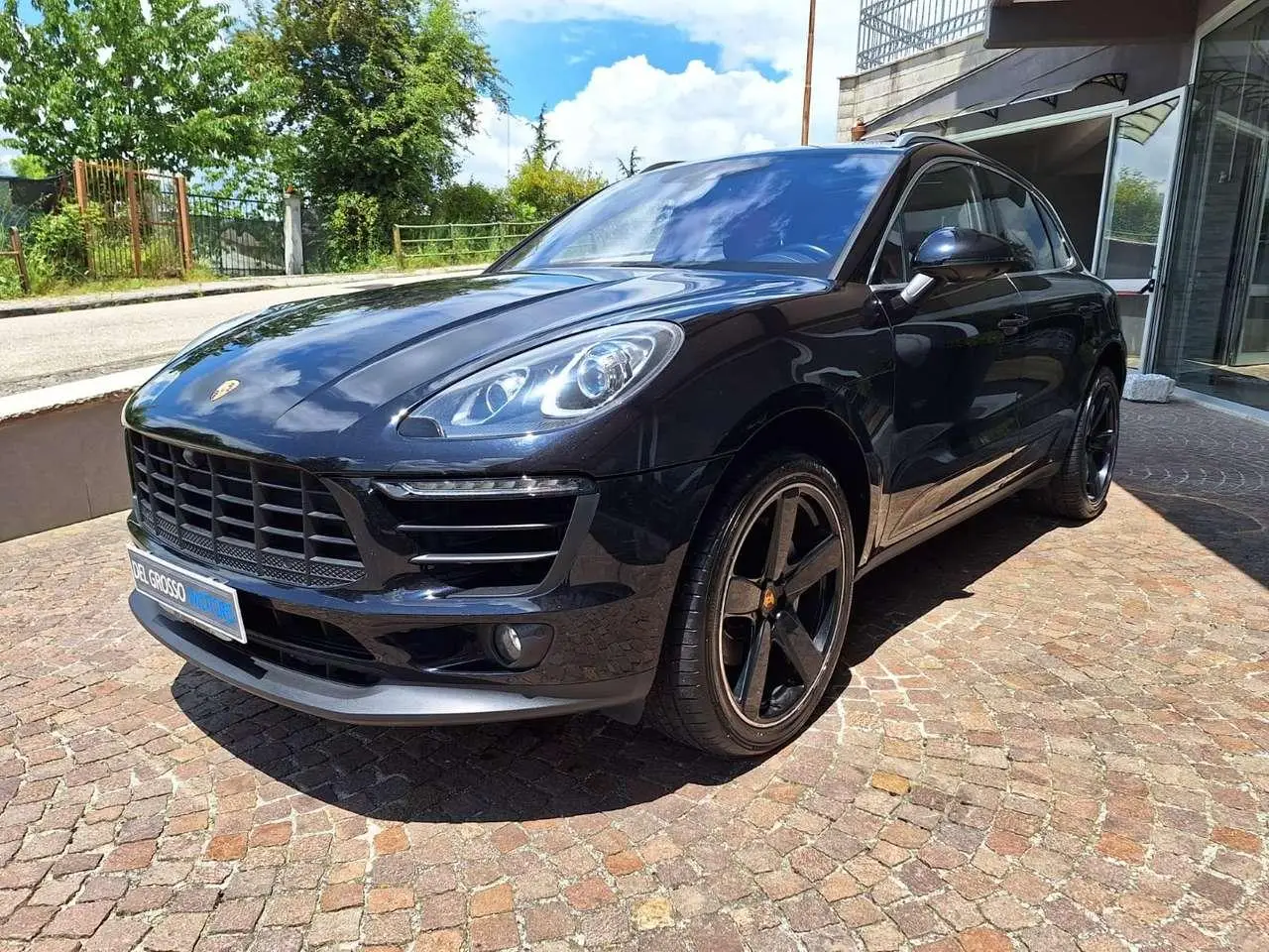 Photo 1 : Porsche Macan 2016 Essence