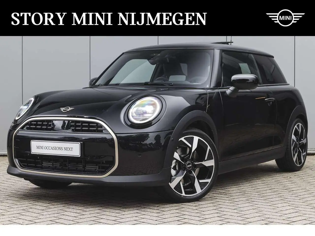 Photo 1 : Mini Cooper 2024 Petrol