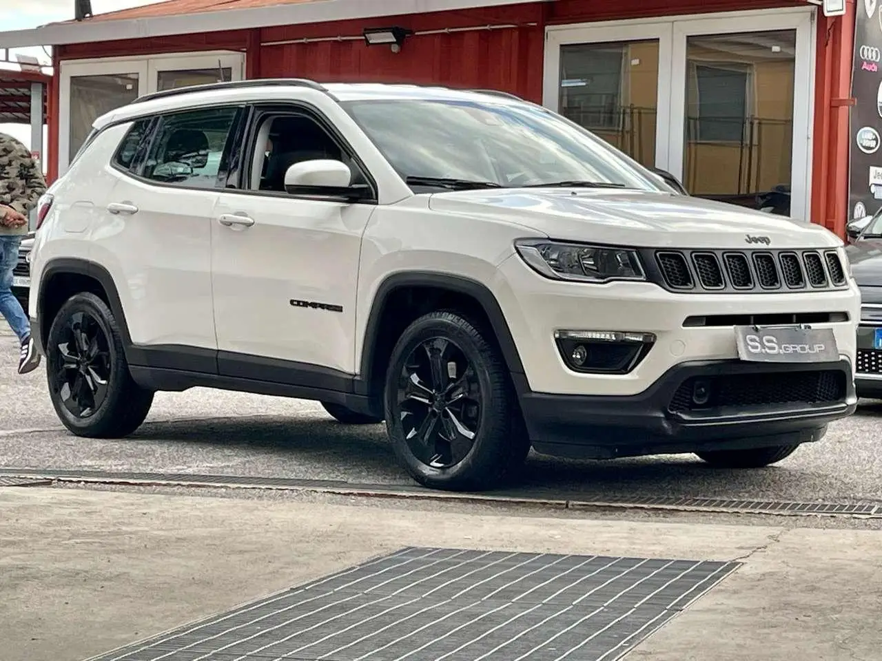 Photo 1 : Jeep Compass 2020 Petrol