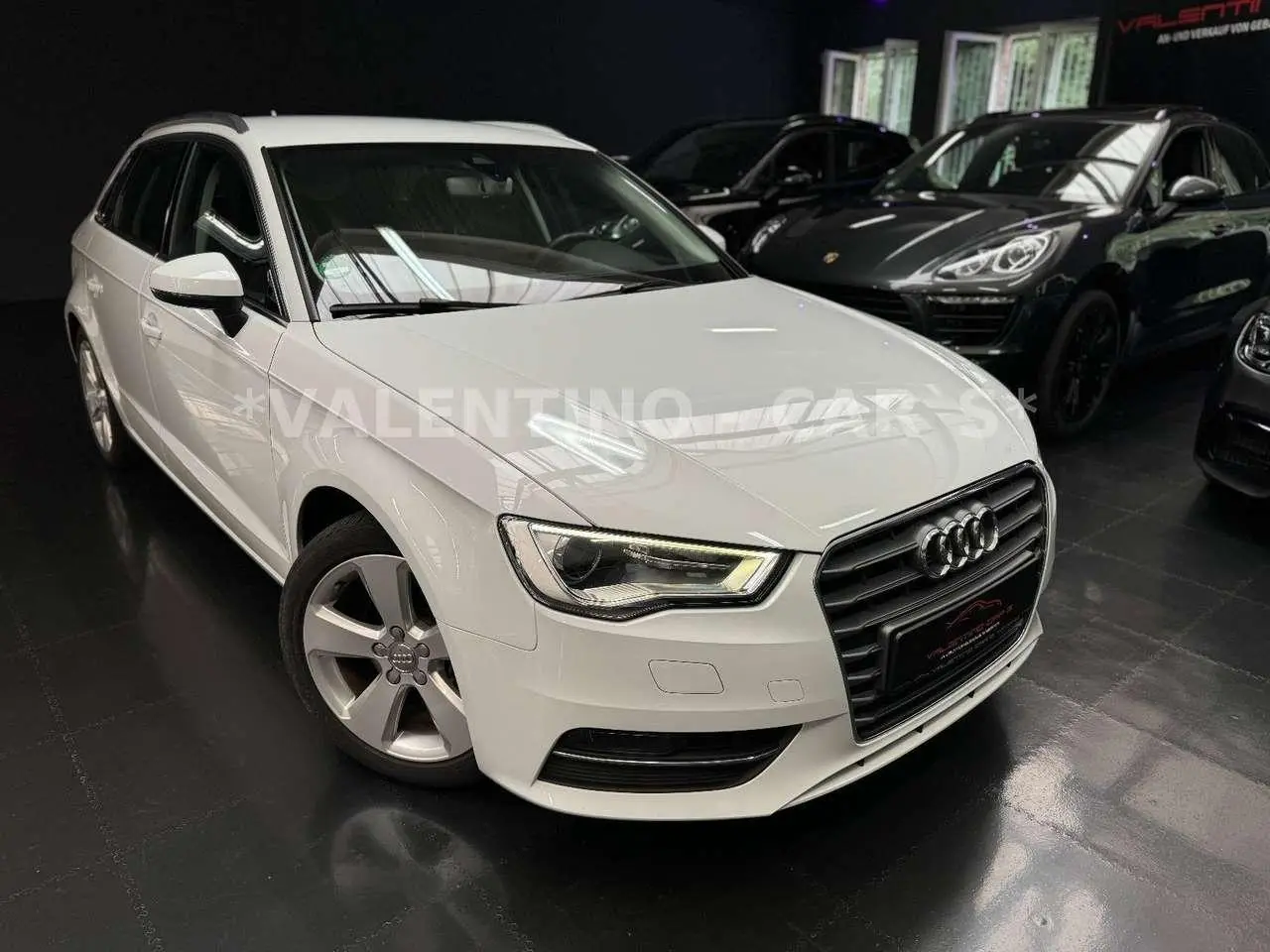 Photo 1 : Audi A3 2016 Diesel