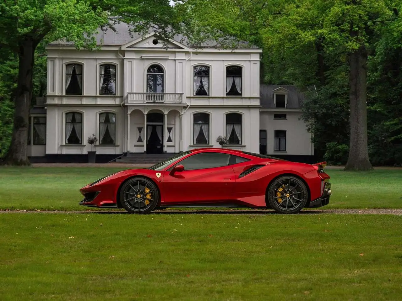 Photo 1 : Ferrari 488 2018 Essence