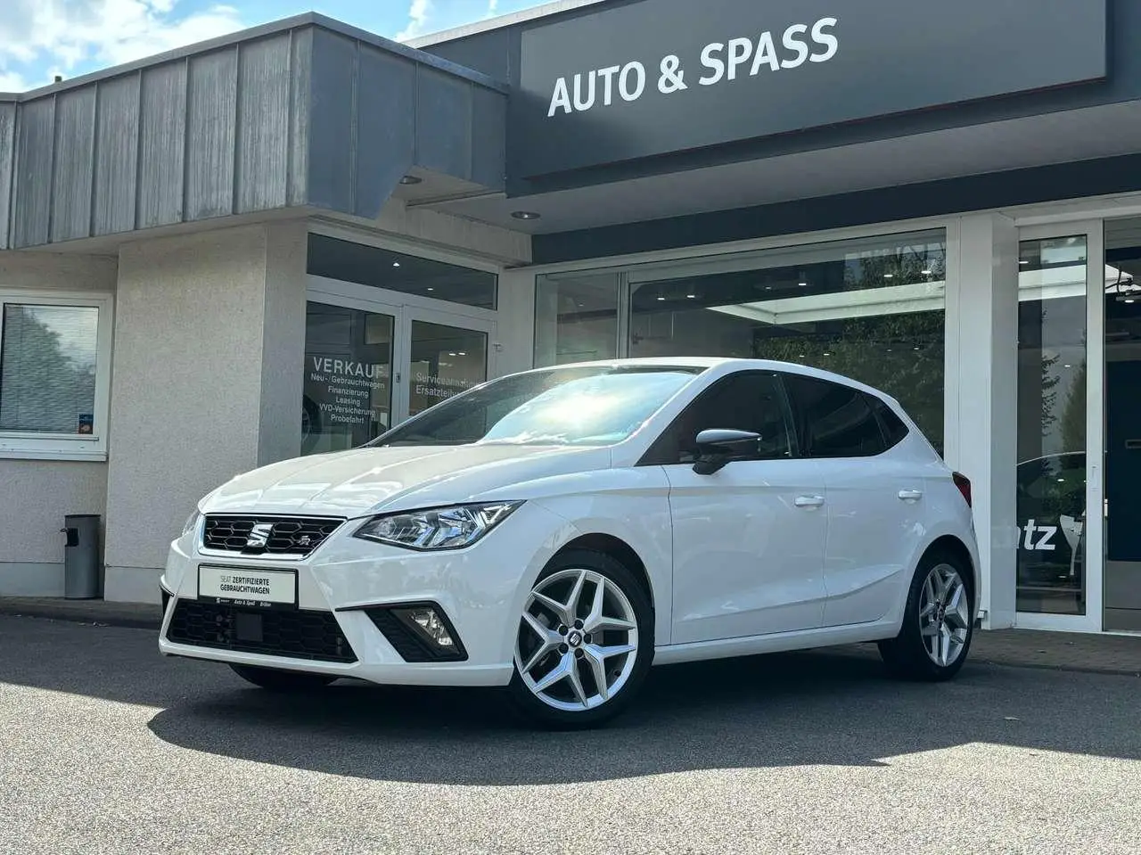 Photo 1 : Seat Ibiza 2020 Petrol