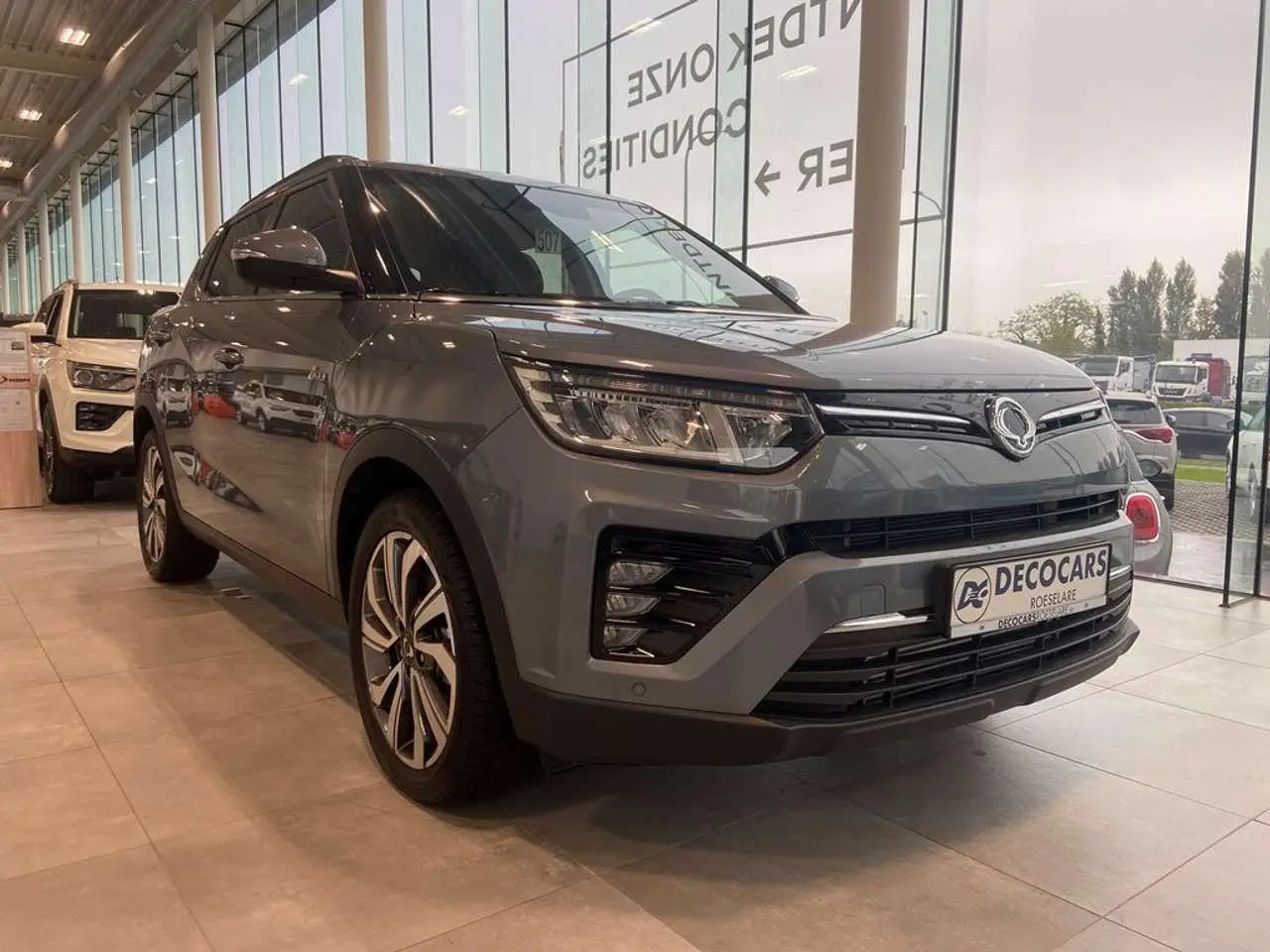 Photo 1 : Ssangyong Tivoli 2023 Essence