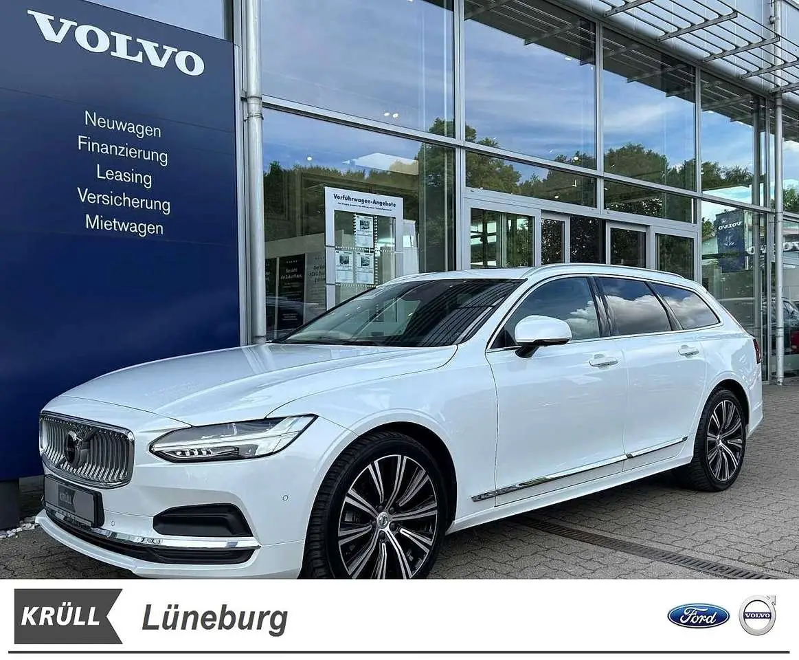 Photo 1 : Volvo V90 2023 Diesel