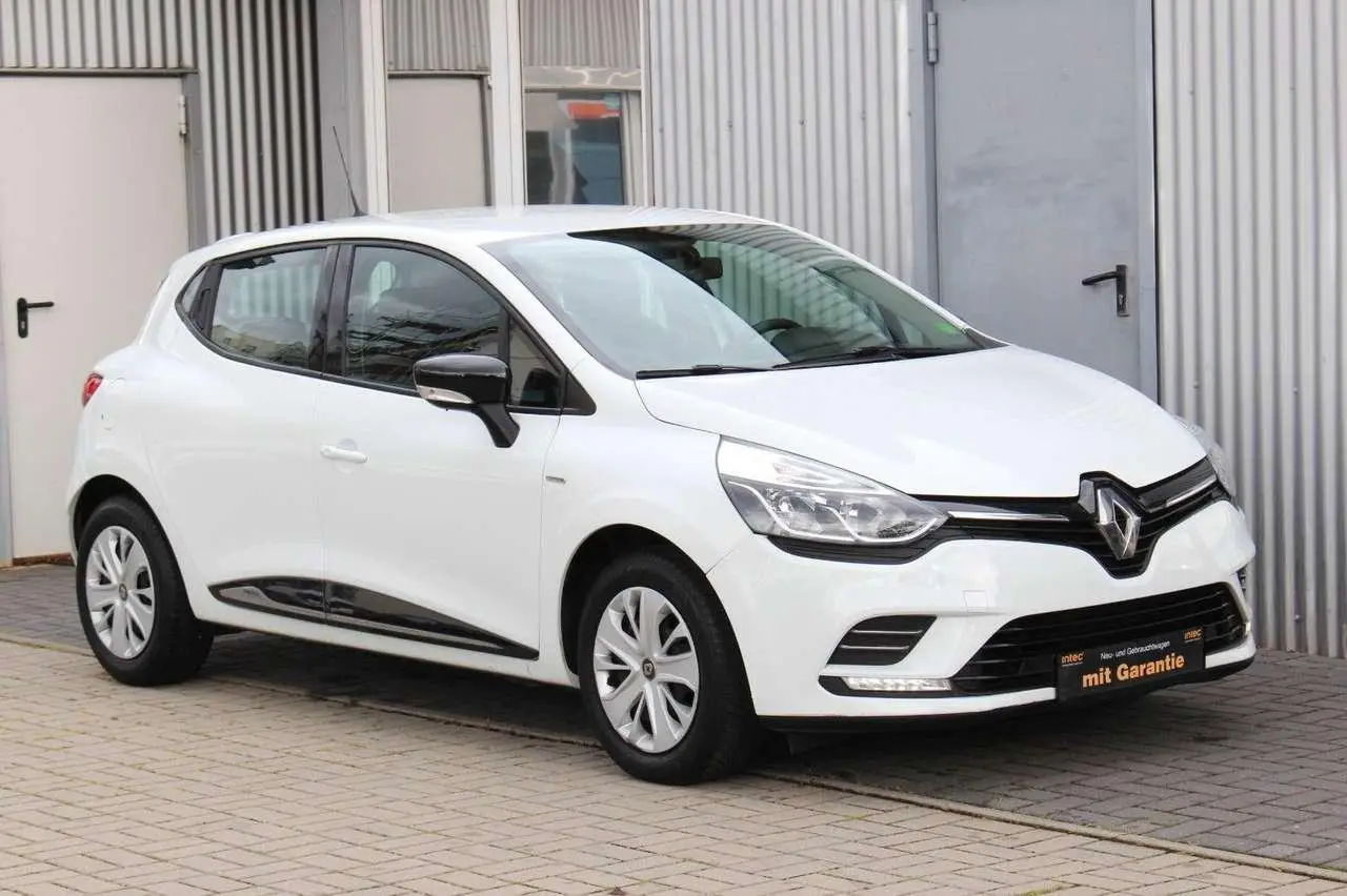 Photo 1 : Renault Clio 2019 Essence