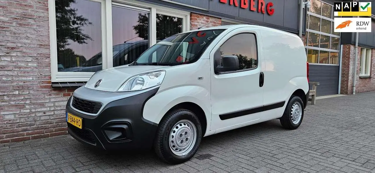 Photo 1 : Fiat Fiorino 2018 Diesel