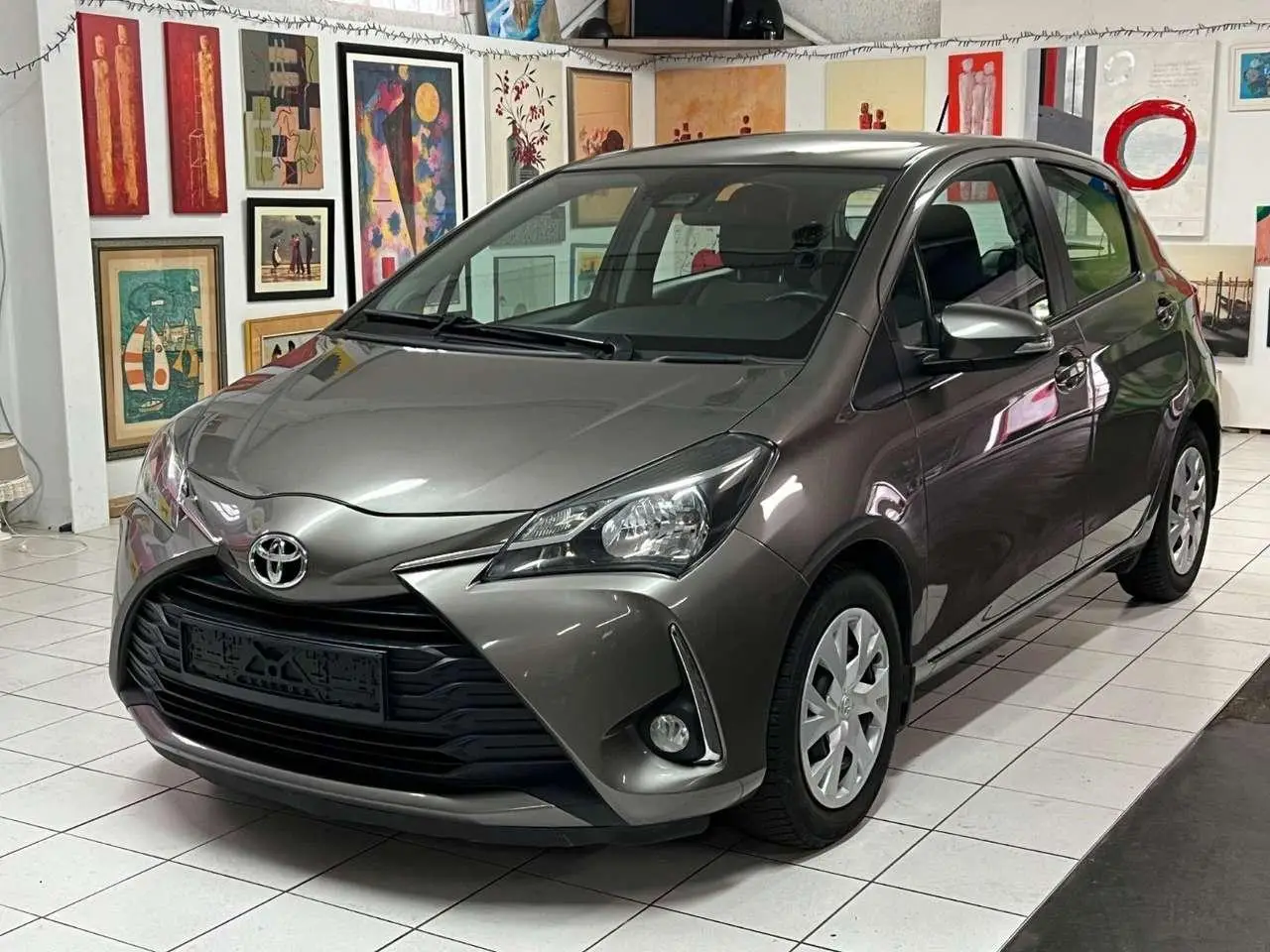 Photo 1 : Toyota Yaris 2019 Petrol