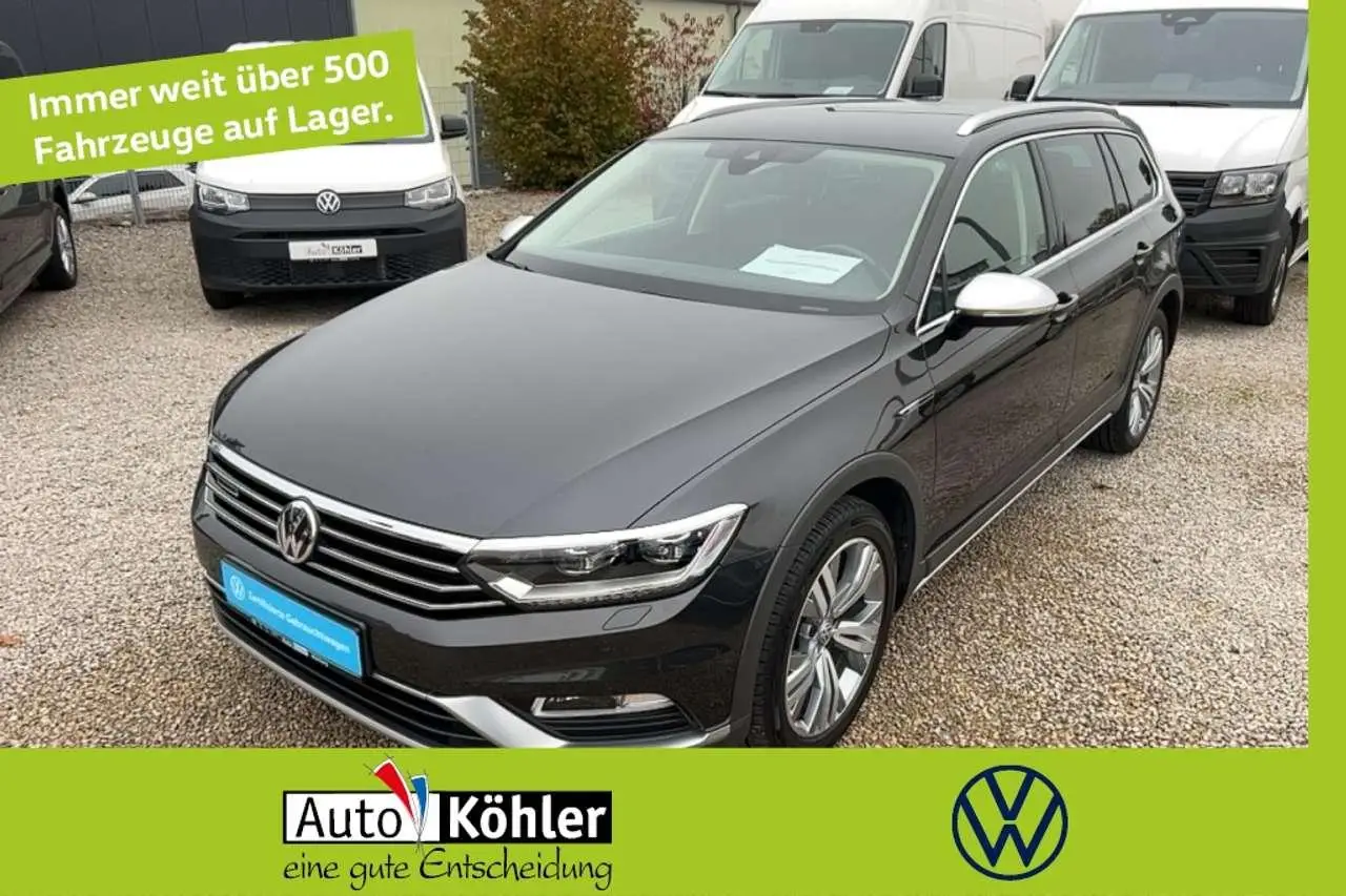 Photo 1 : Volkswagen Passat 2018 Diesel