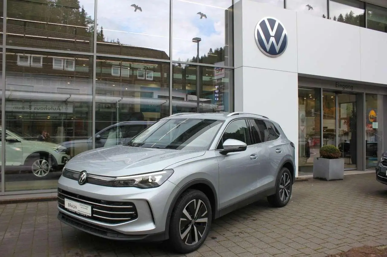 Photo 1 : Volkswagen Tiguan 2024 Diesel