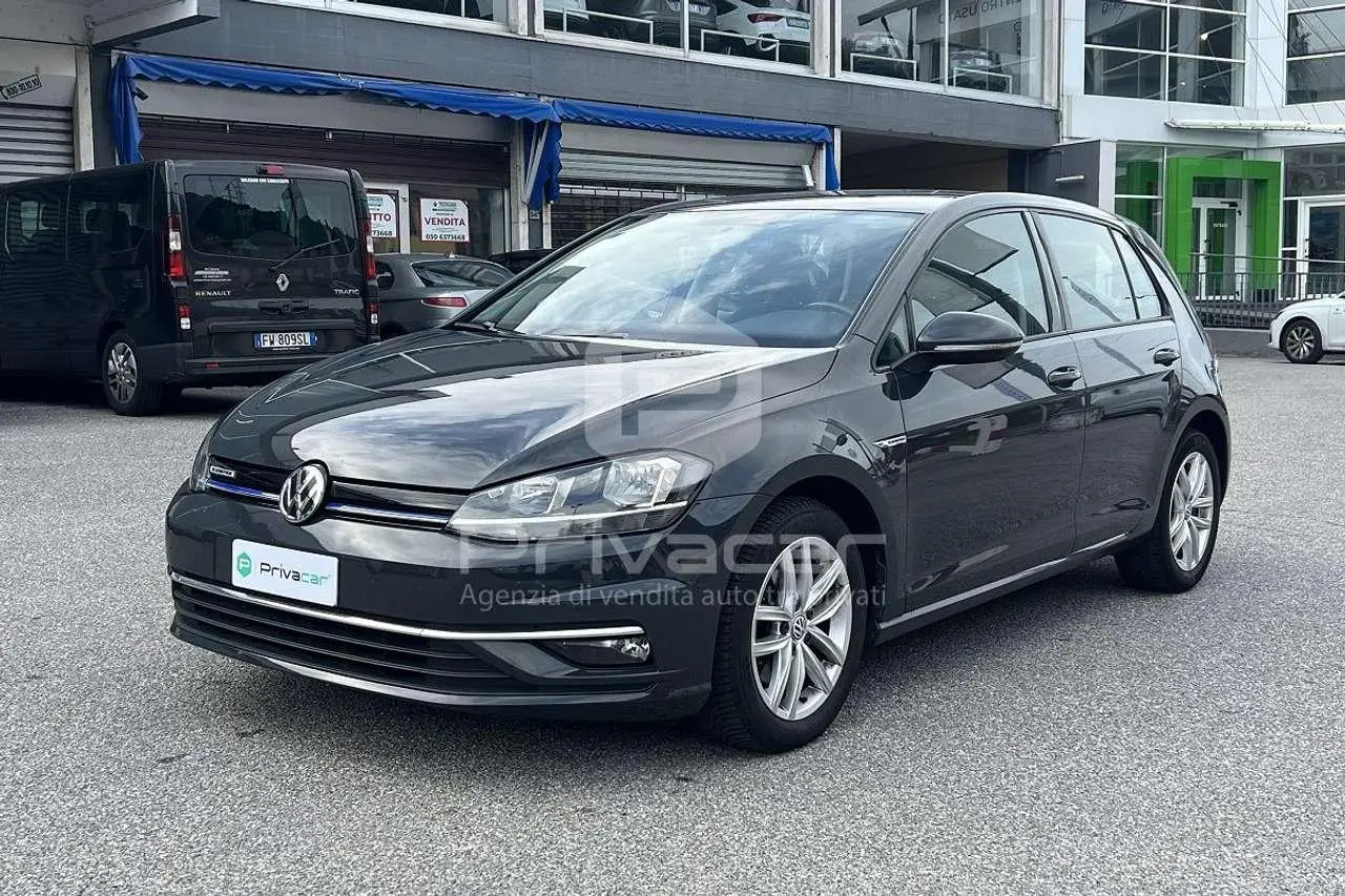 Photo 1 : Volkswagen Golf 2018 Autres