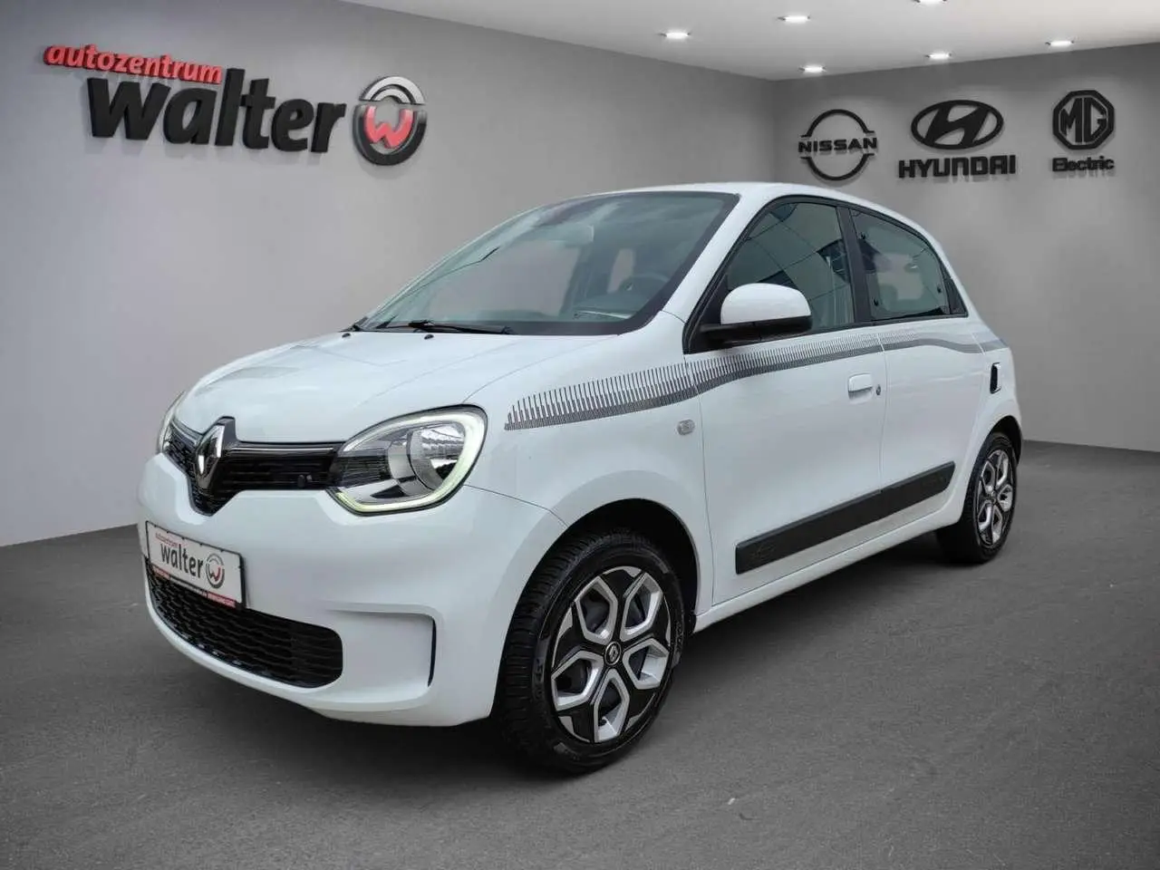 Photo 1 : Renault Twingo 2020 Essence