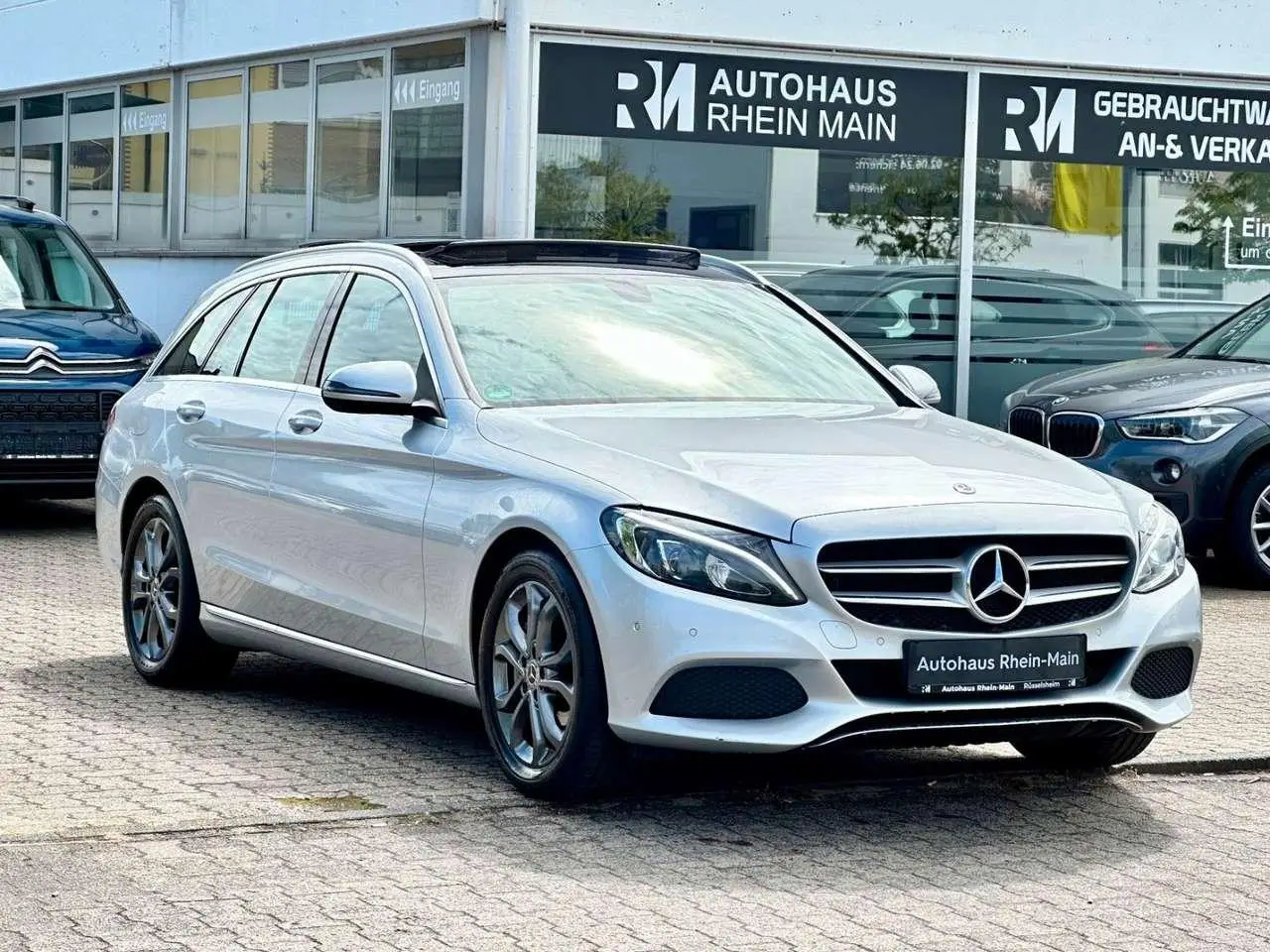 Photo 1 : Mercedes-benz Classe C 2017 Petrol