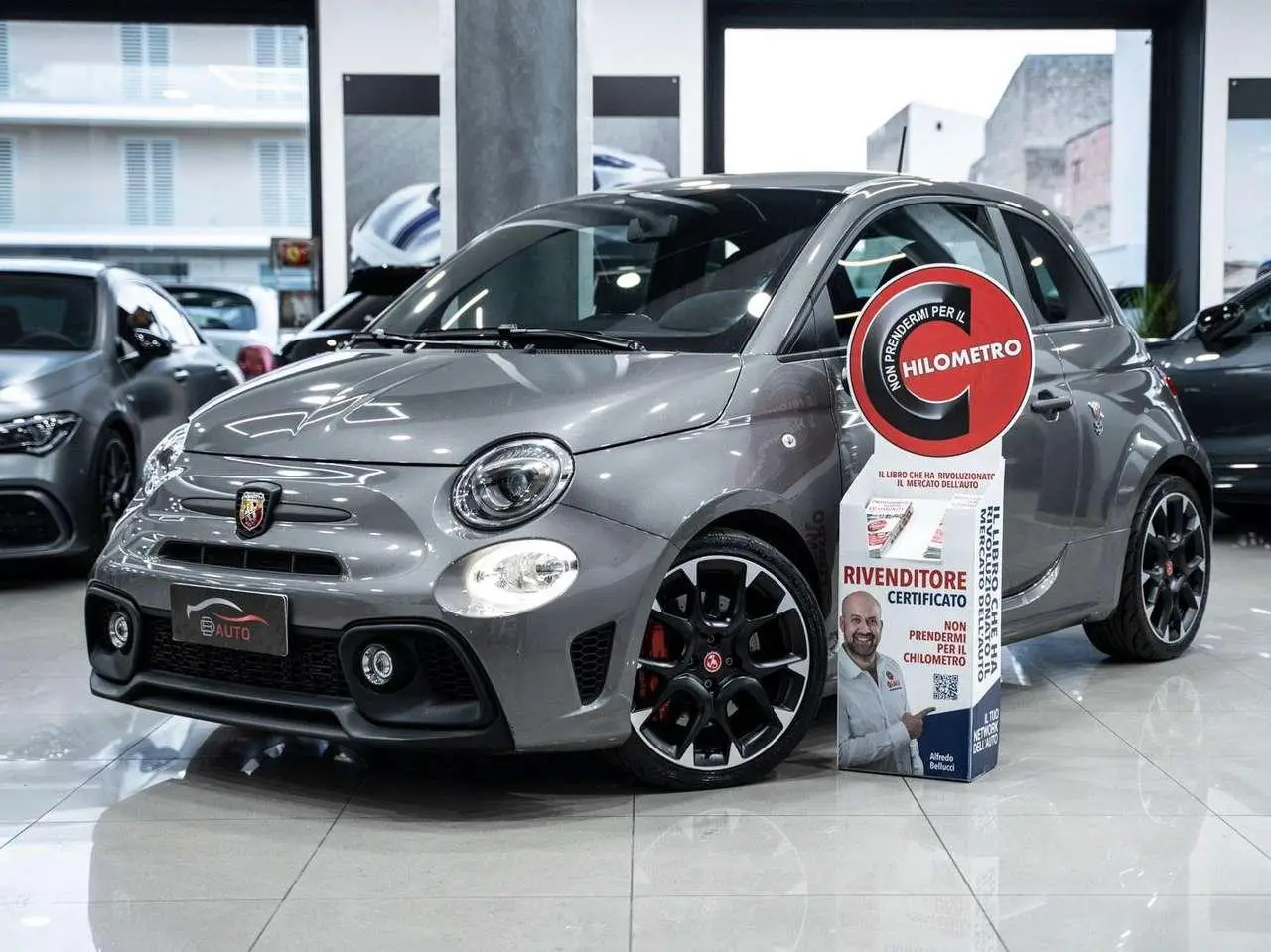 Photo 1 : Abarth 595 2021 Petrol