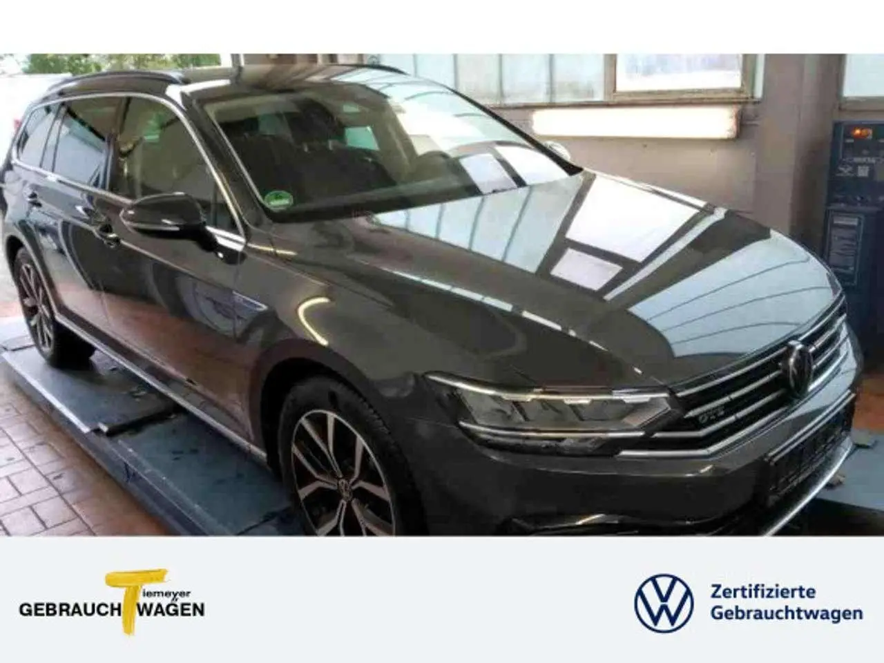 Photo 1 : Volkswagen Passat 2021 Hybrid