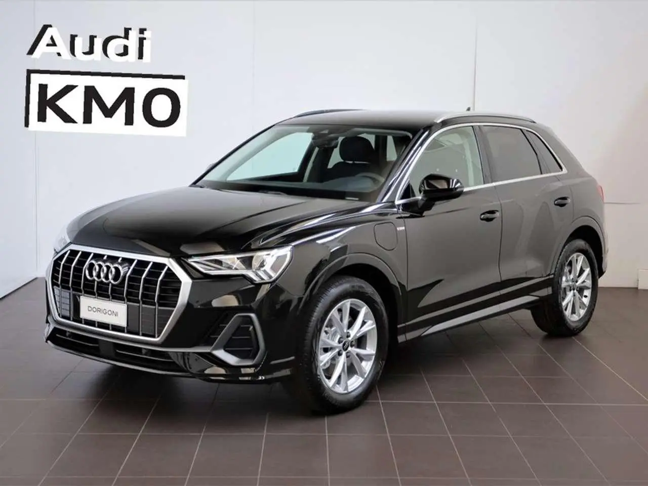 Photo 1 : Audi Q3 2024 Hybrid