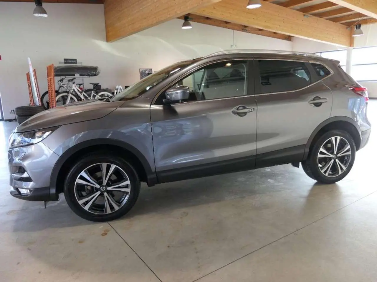 Photo 1 : Nissan Qashqai 2019 Petrol