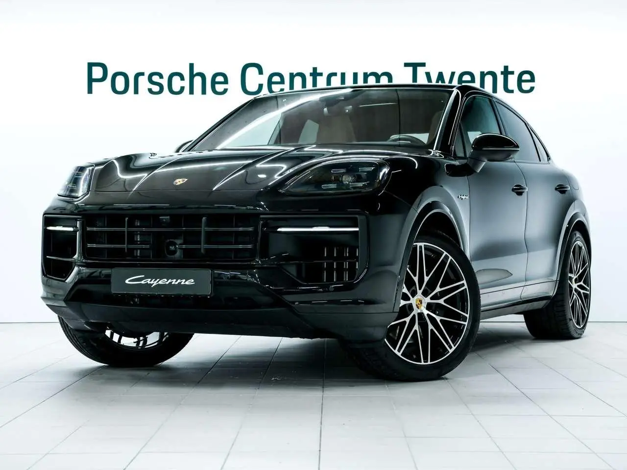 Photo 1 : Porsche Cayenne 2024 Hybrid