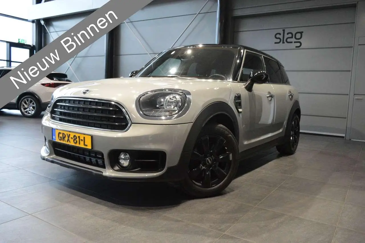 Photo 1 : Mini Cooper 2019 Petrol