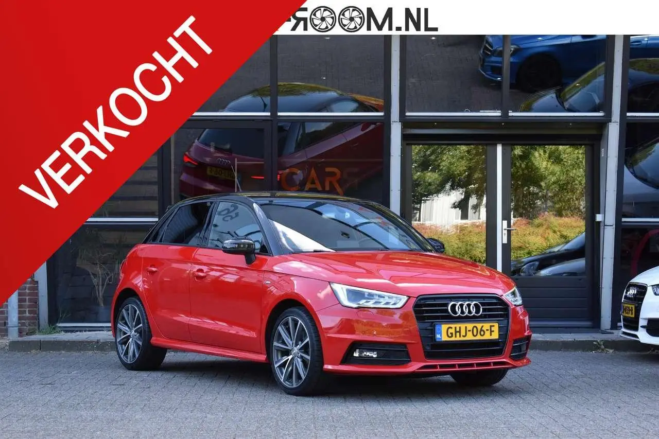 Photo 1 : Audi A1 2016 Essence