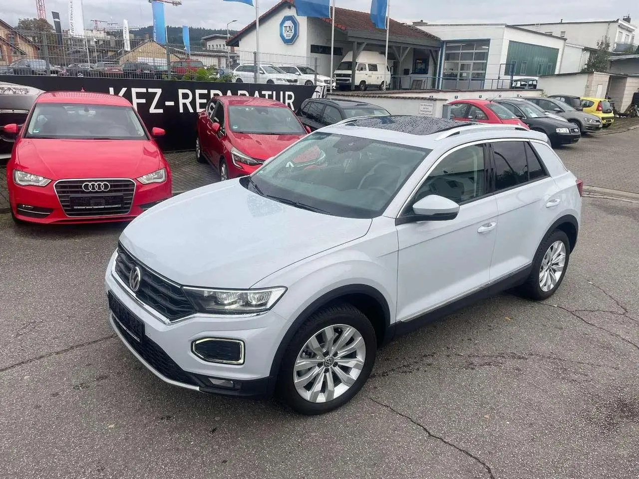 Photo 1 : Volkswagen T-roc 2019 Petrol