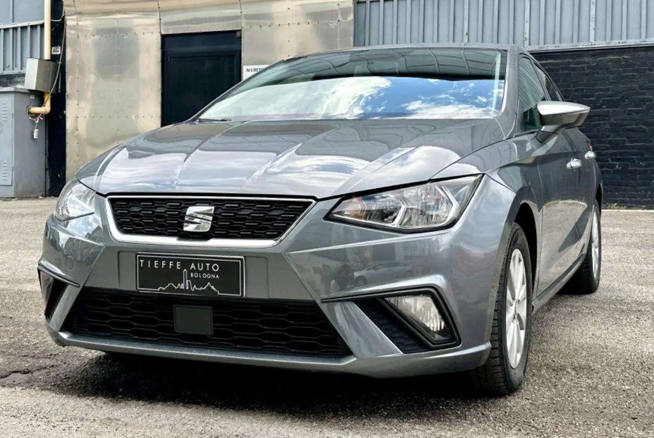 Photo 1 : Seat Ibiza 2018 Petrol