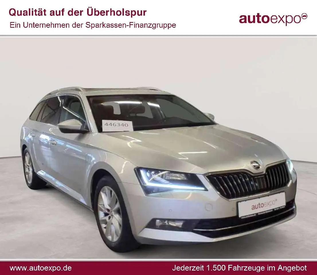 Photo 1 : Skoda Superb 2018 Diesel