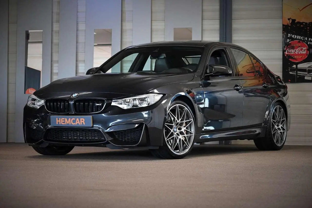 Photo 1 : Bmw M3 2017 Petrol