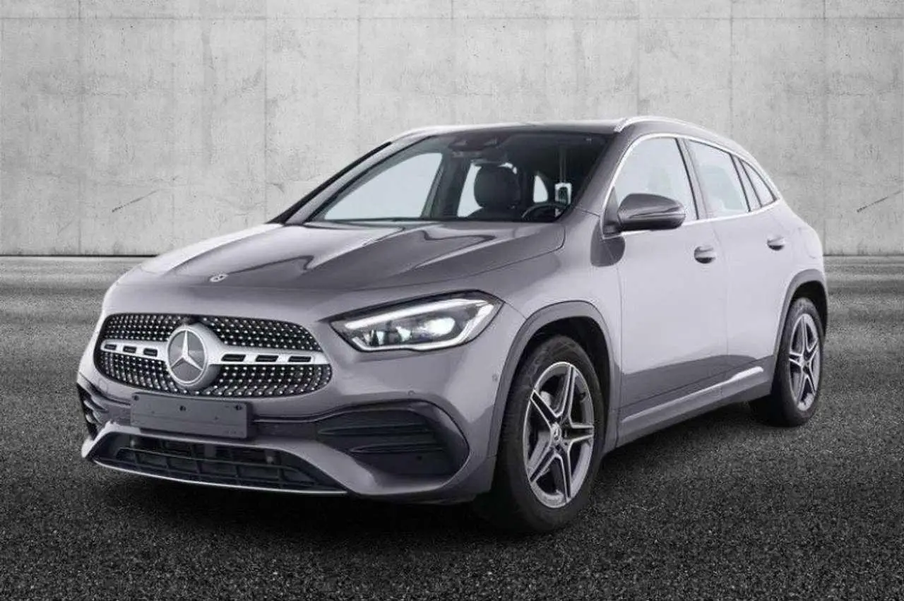 Photo 1 : Mercedes-benz Classe Gla 2022 Essence