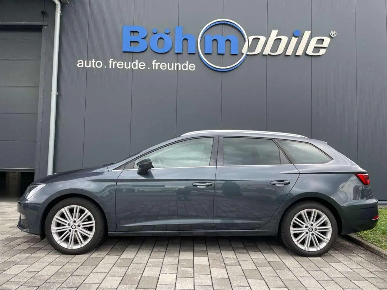 Photo 1 : Seat Leon 2020 Petrol