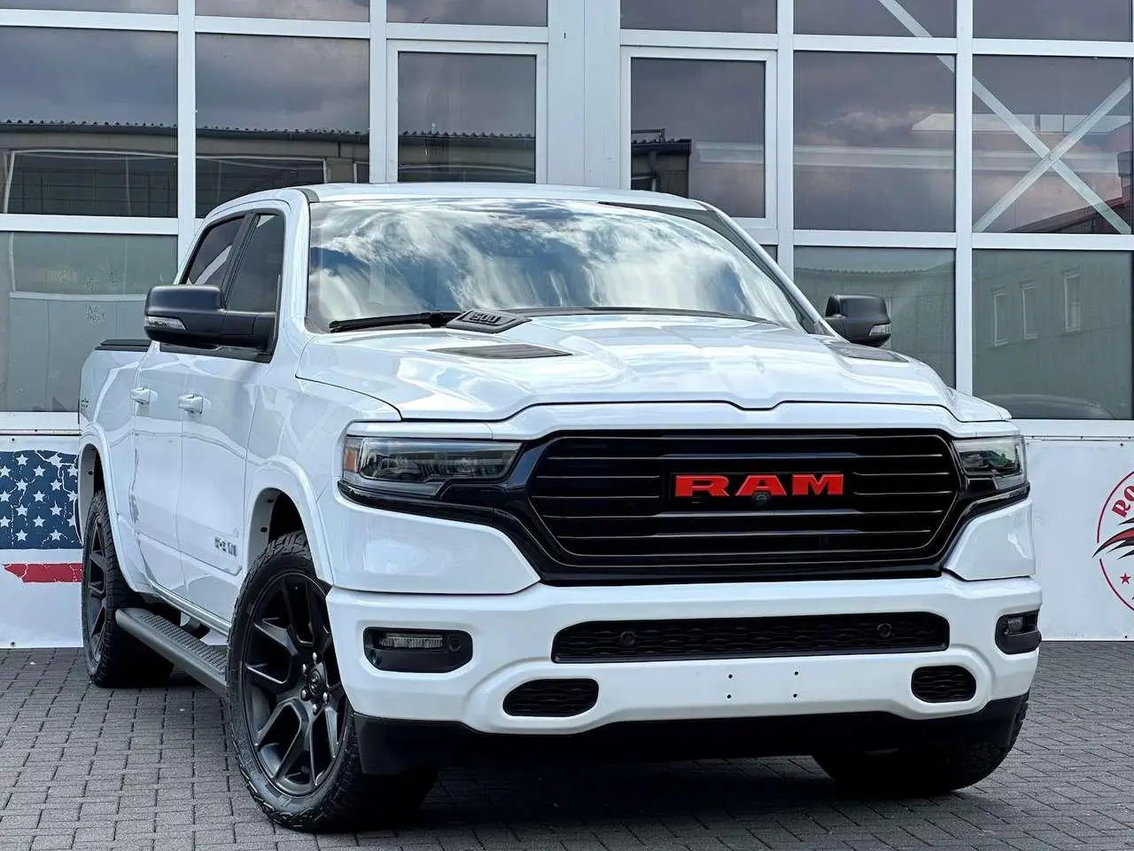 Photo 1 : Dodge Ram 2022 LPG