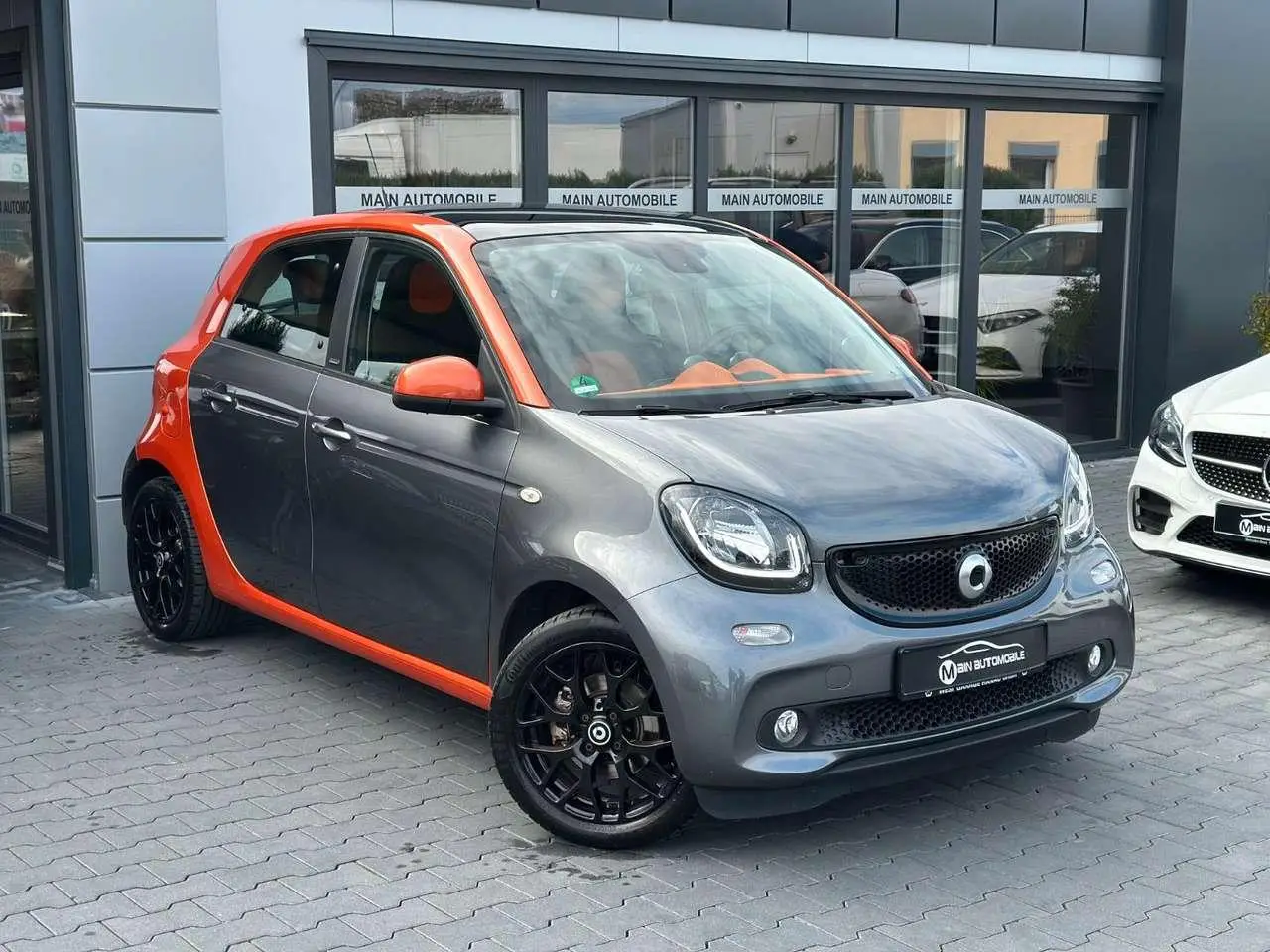 Photo 1 : Smart Forfour 2015 Petrol