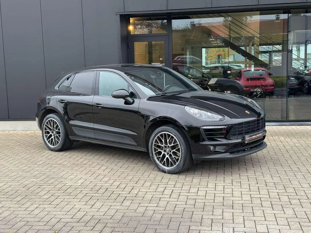 Photo 1 : Porsche Macan 2017 Petrol