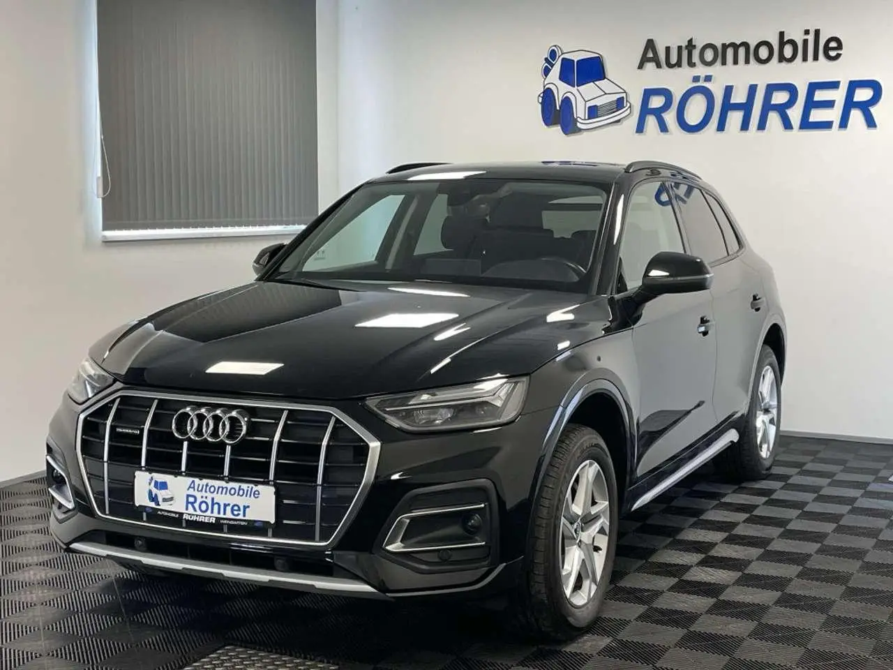 Photo 1 : Audi Q5 2021 Diesel