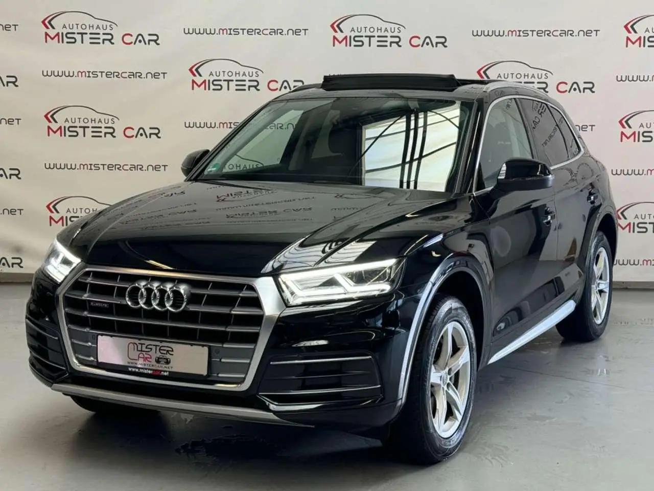 Photo 1 : Audi Q5 2019 Essence