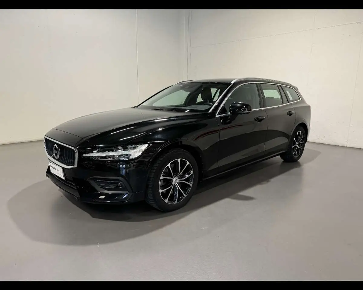 Photo 1 : Volvo V60 2021 Hybride