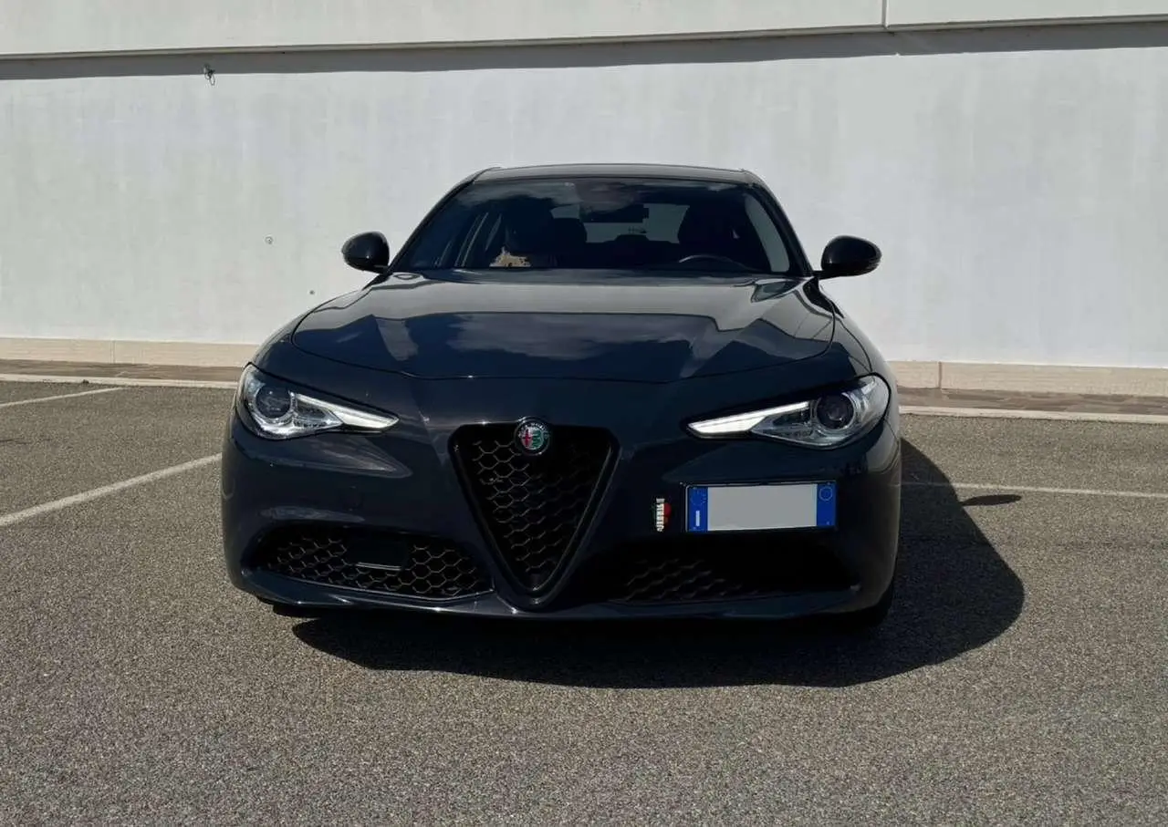 Photo 1 : Alfa Romeo Giulia 2019 Diesel