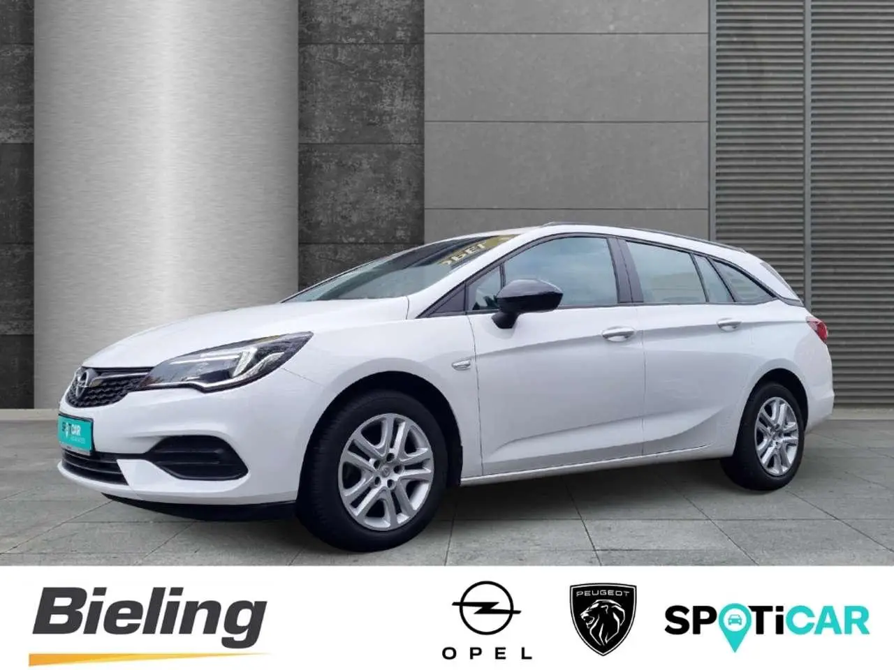 Photo 1 : Opel Astra 2021 Petrol