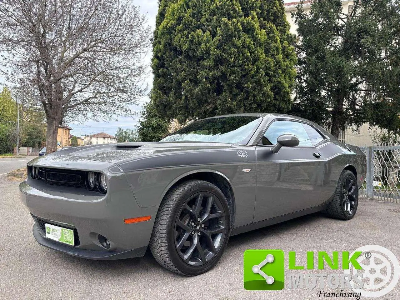 Photo 1 : Dodge Challenger 2019 Essence