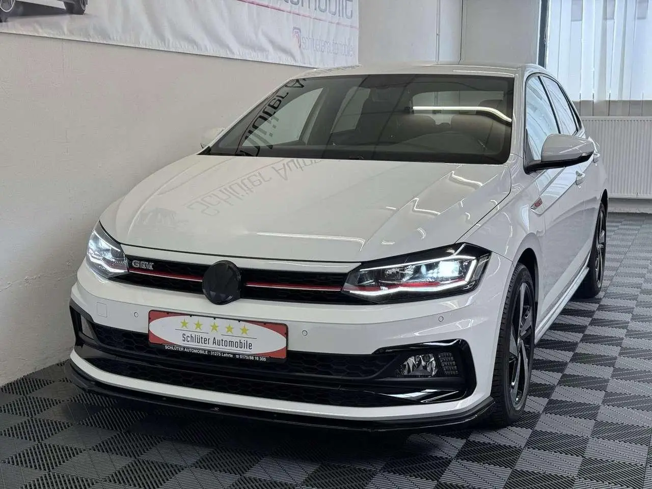 Photo 1 : Volkswagen Polo 2018 Petrol