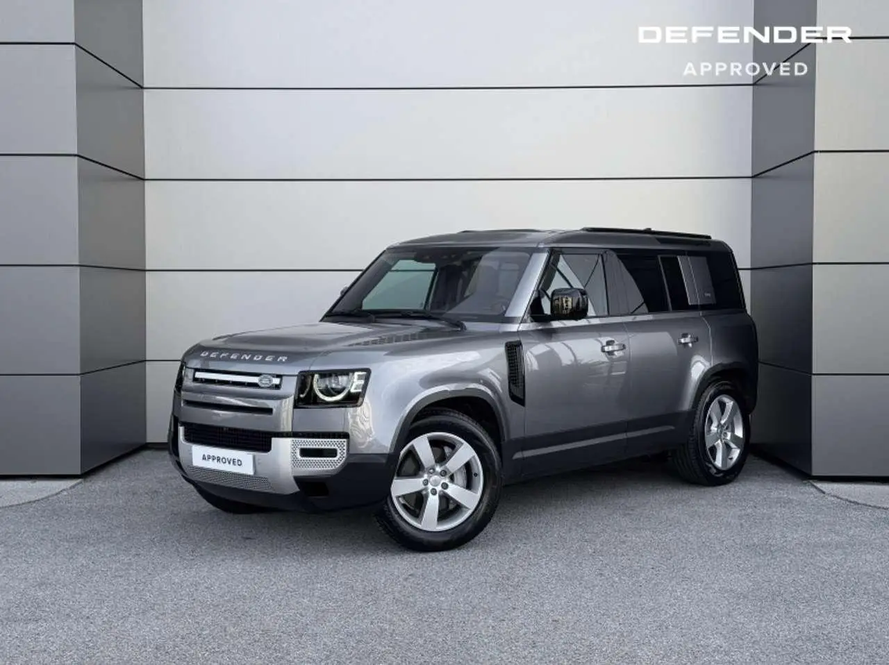 Photo 1 : Land Rover Defender 2023 Autres