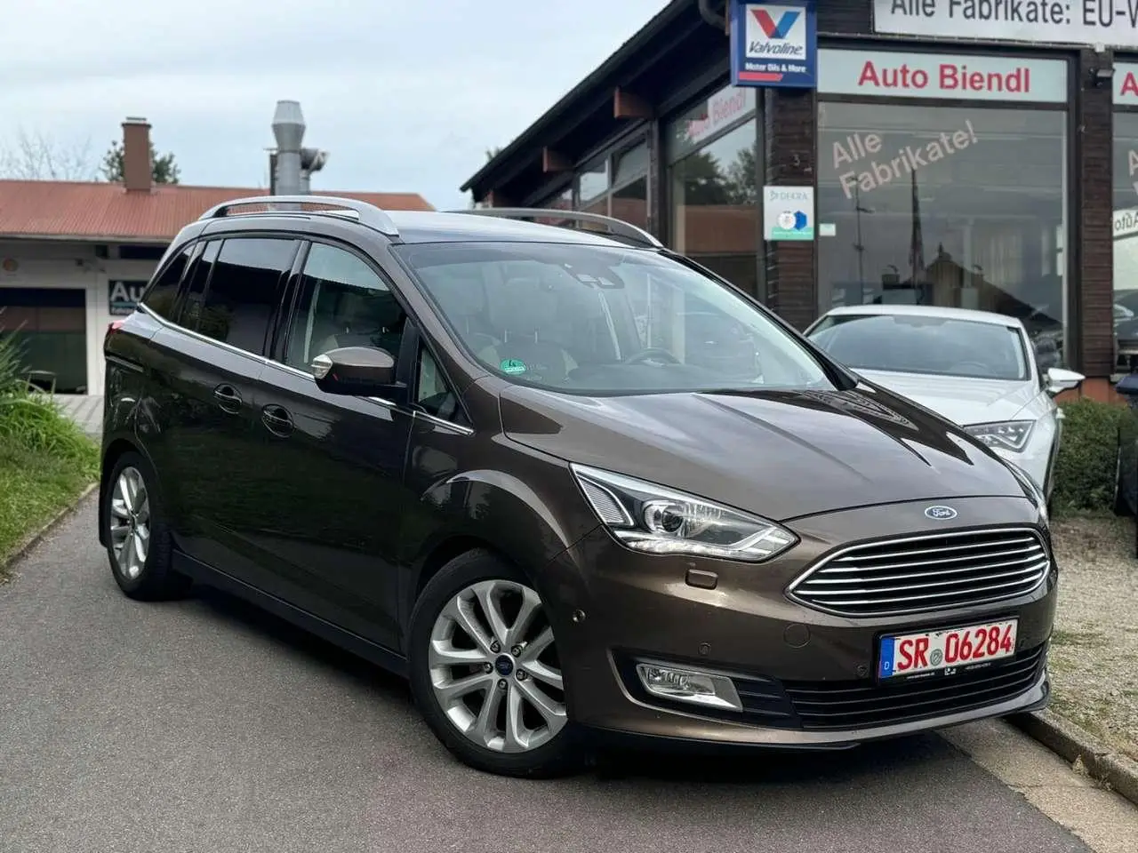 Photo 1 : Ford Grand C-max 2017 Essence