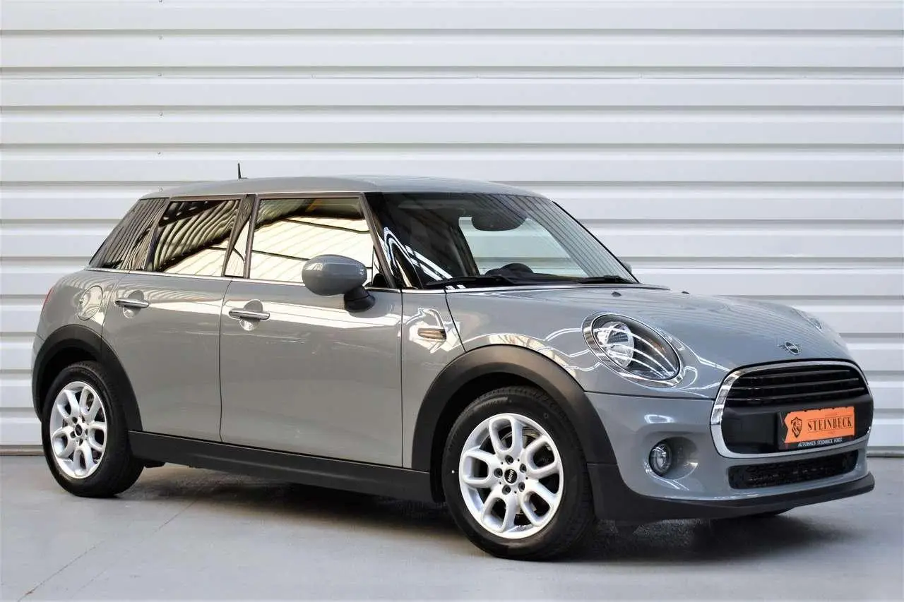 Photo 1 : Mini One 2020 Petrol