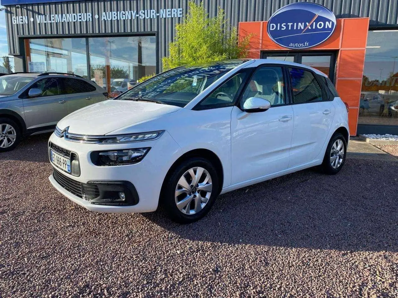 Photo 1 : Citroen C4 2018 Essence