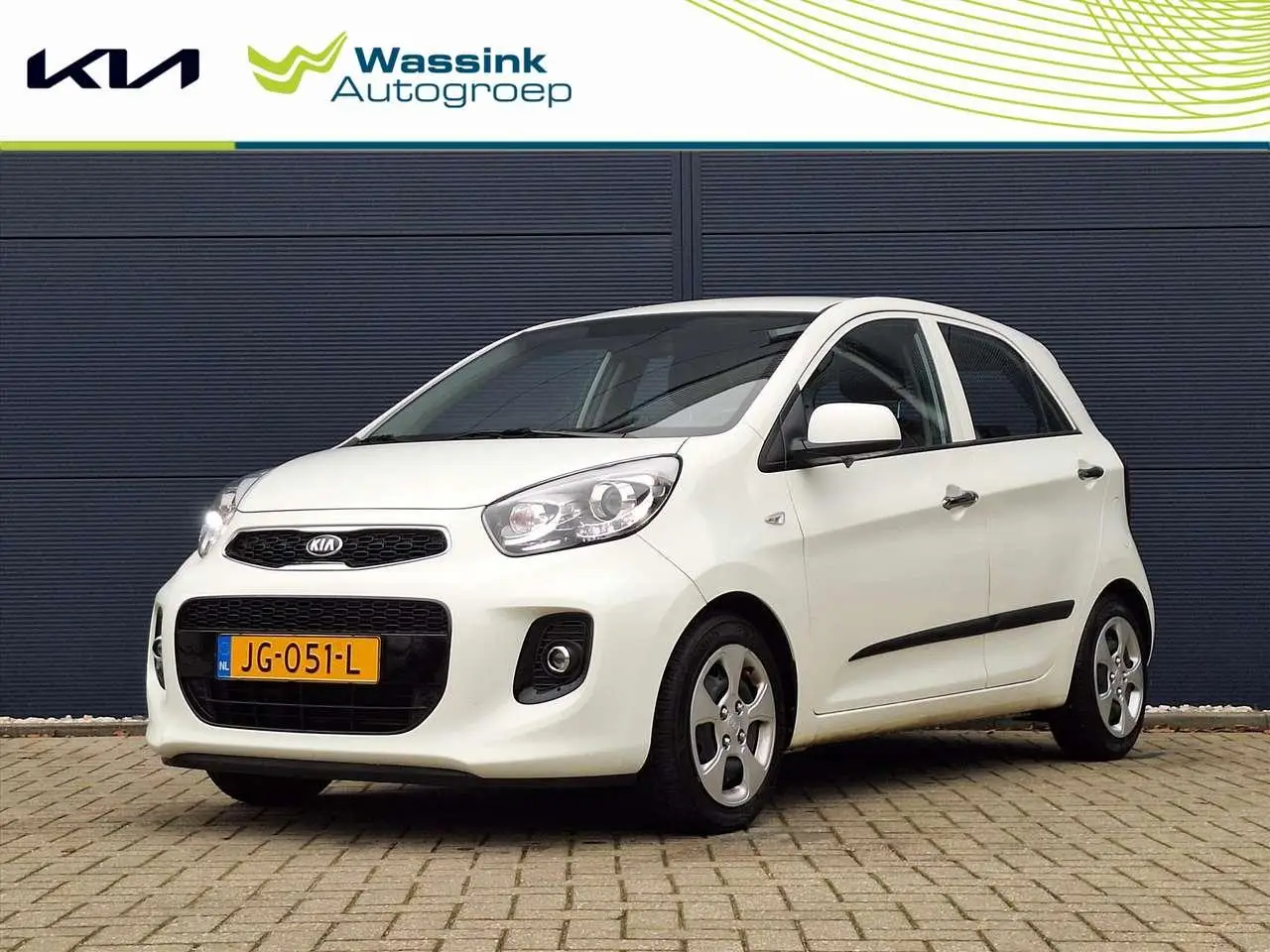 Photo 1 : Kia Picanto 2016 Petrol