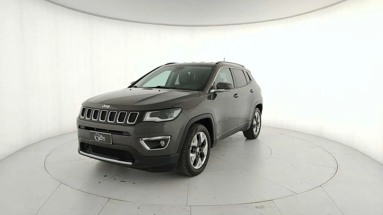 Photo 1 : Jeep Compass 2019 Diesel