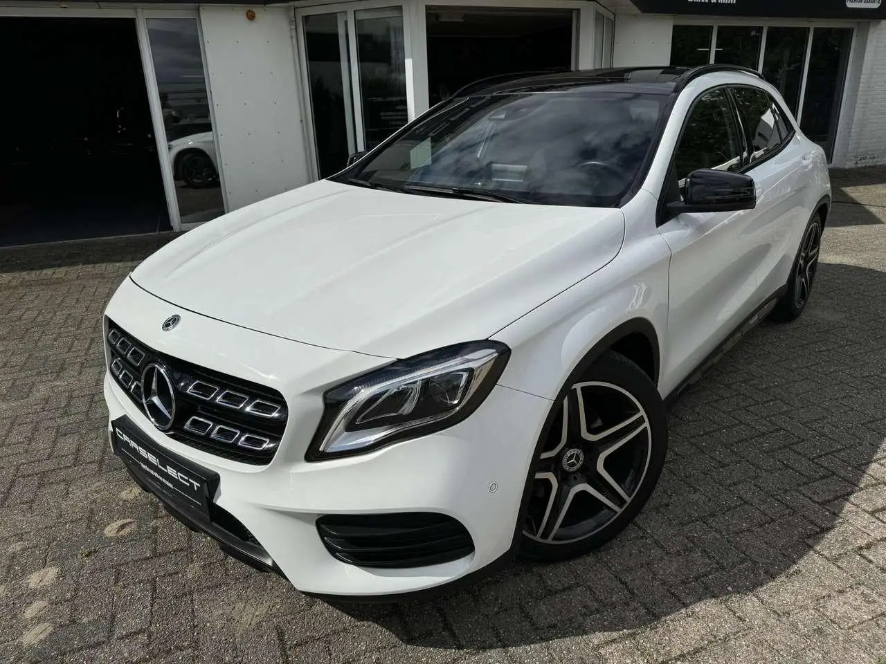 Photo 1 : Mercedes-benz Classe Gla 2019 Essence