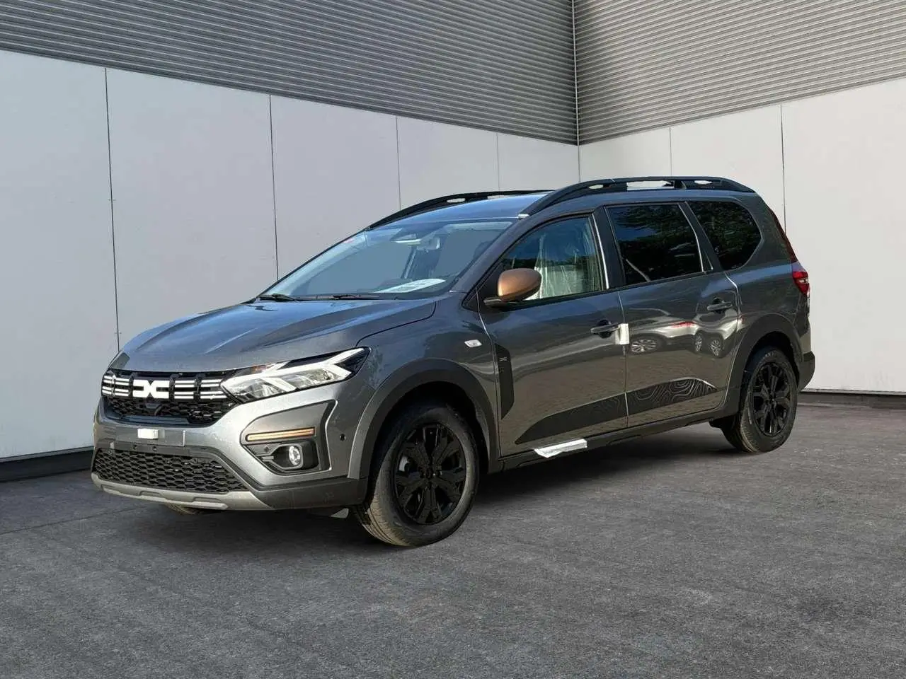 Photo 1 : Dacia Jogger 2024 Hybride