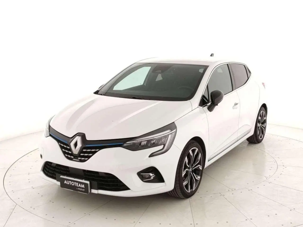 Photo 1 : Renault Clio 2022 Hybrid