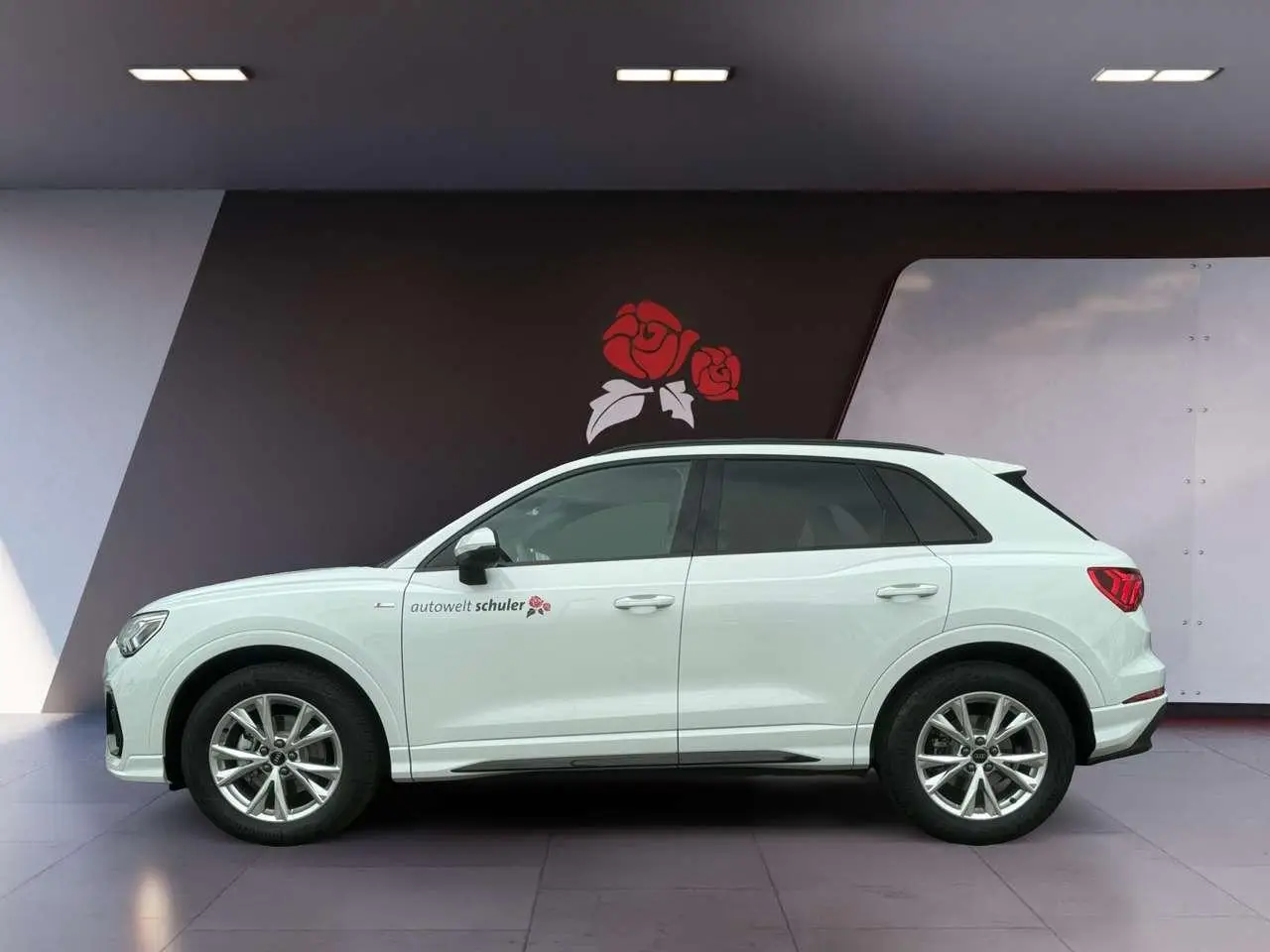 Photo 1 : Audi Q3 2024 Essence