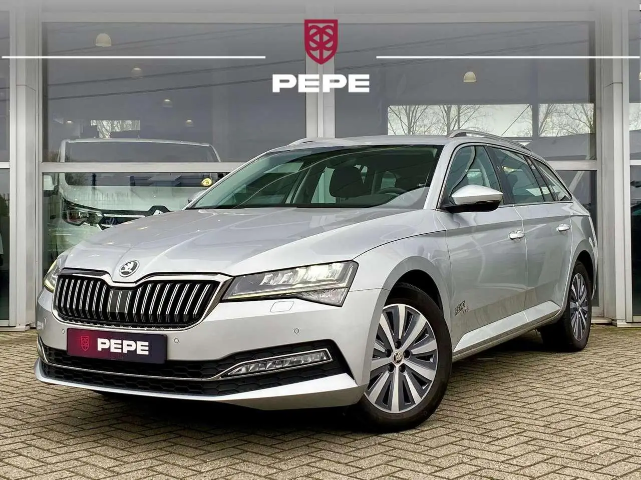 Photo 1 : Skoda Superb 2022 Diesel